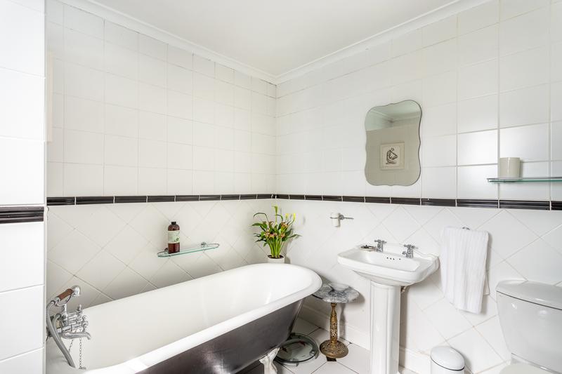 To Let 2 Bedroom Property for Rent in Tamboerskloof Western Cape